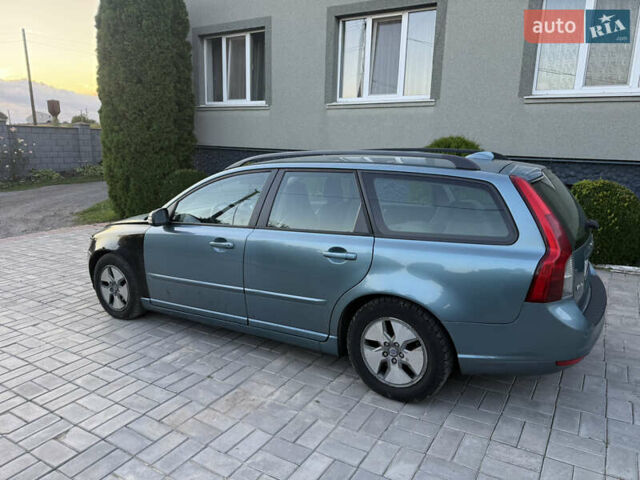 Синій Вольво V50, об'ємом двигуна 1.6 л та пробігом 260 тис. км за 4200 $, фото 6 на Automoto.ua