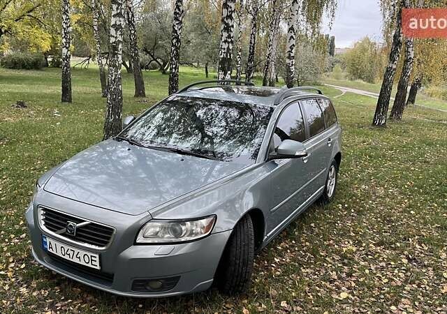 Синий Вольво В50, объемом двигателя 1.56 л и пробегом 200 тыс. км за 7022 $, фото 15 на Automoto.ua