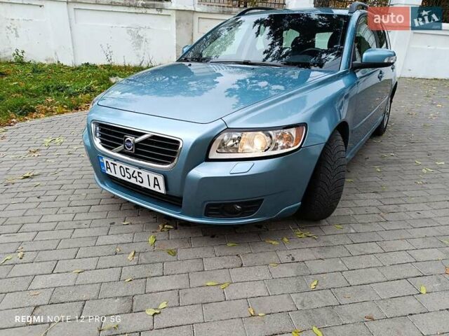 Синий Вольво В50, объемом двигателя 1.6 л и пробегом 260 тыс. км за 5000 $, фото 8 на Automoto.ua