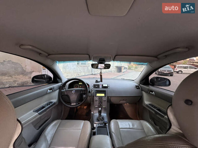 Синий Вольво В50, объемом двигателя 1.6 л и пробегом 260 тыс. км за 8300 $, фото 10 на Automoto.ua