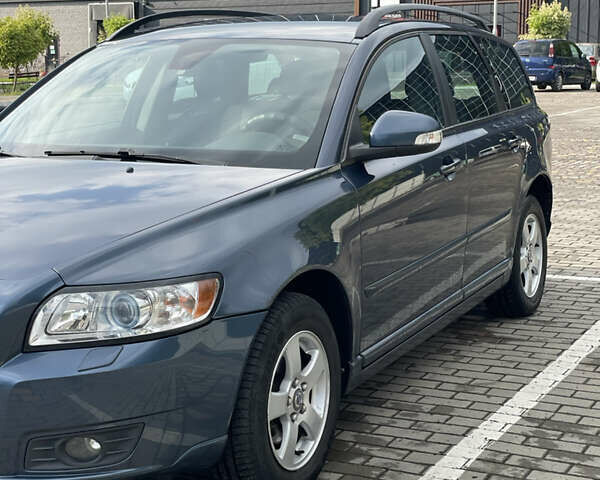 Вольво В50 2009 в Луцке на Automoto.ua Синий Вольво В50, объемом двигателя 1.6 л и пробегом 233 тыс. км за 6800 $, фото 7 на Automoto.ua