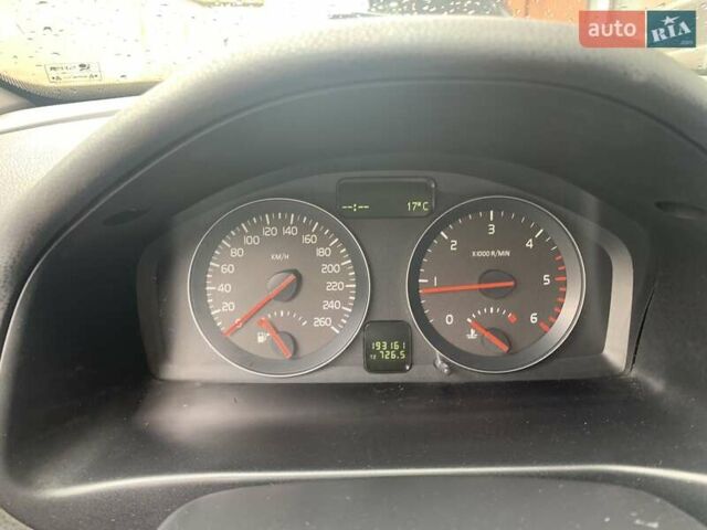 Вольво В50 2009 в Стрые на Automoto.ua Синий Вольво В50, объемом двигателя 1.6 л и пробегом 230 тыс. км за 6200 $, фото 4 на Automoto.ua