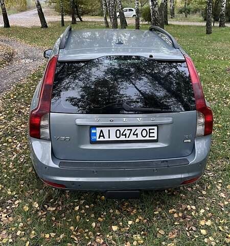 Синий Вольво В50, объемом двигателя 1.56 л и пробегом 200 тыс. км за 7022 $, фото 12 на Automoto.ua