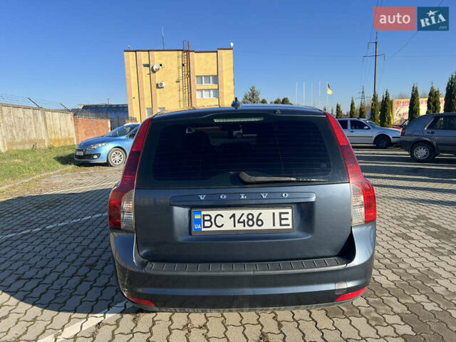 Синий Вольво В50, объемом двигателя 1.6 л и пробегом 254 тыс. км за 7000 $, фото 5 на Automoto.ua