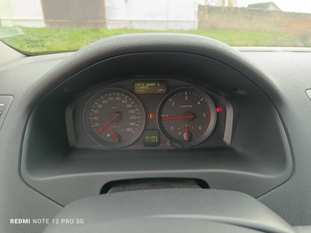 Вольво В50 2009 в Тернополе на Automoto.ua Синий Вольво В50, объемом двигателя 1.6 л и пробегом 260 тыс. км за 5500 $, фото 7 на Automoto.ua