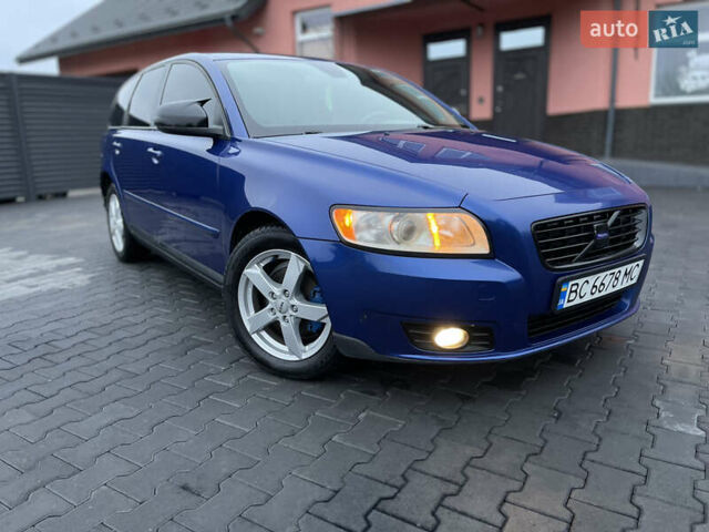 Синій Вольво V50, об'ємом двигуна 1.56 л та пробігом 292 тис. км за 6700 $, фото 2 на Automoto.ua