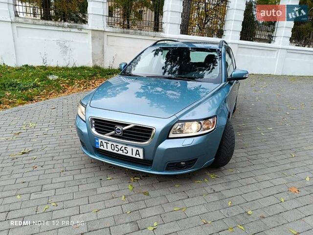 Синий Вольво В50, объемом двигателя 1.6 л и пробегом 260 тыс. км за 5000 $, фото 14 на Automoto.ua