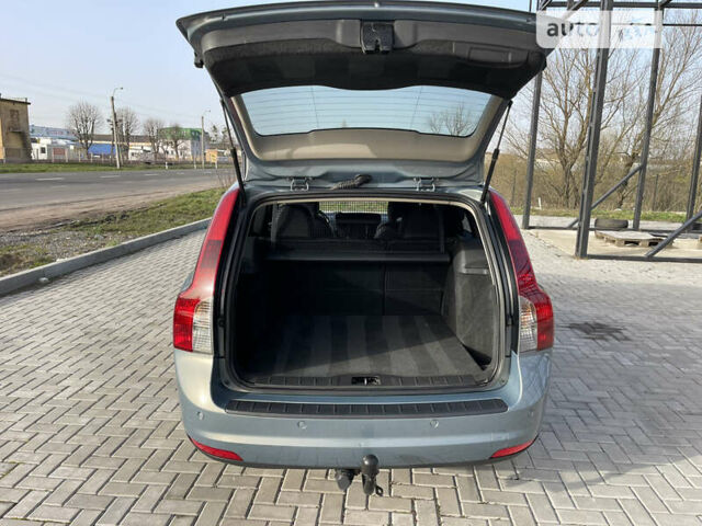 Синій Вольво V50, об'ємом двигуна 1.56 л та пробігом 312 тис. км за 6800 $, фото 15 на Automoto.ua