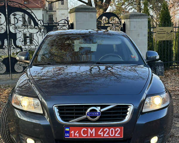 Синий Вольво В50, объемом двигателя 1.6 л и пробегом 234 тыс. км за 8300 $, фото 18 на Automoto.ua