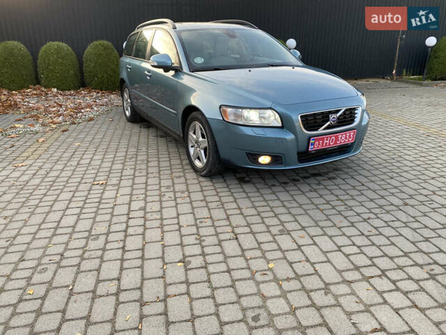 Синий Вольво В50, объемом двигателя 1.6 л и пробегом 212 тыс. км за 7200 $, фото 7 на Automoto.ua