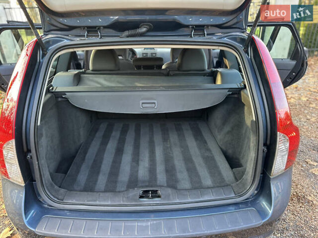 Синий Вольво В50, объемом двигателя 1.6 л и пробегом 234 тыс. км за 8300 $, фото 30 на Automoto.ua