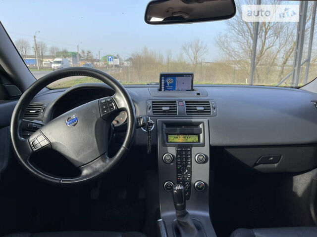 Синій Вольво V50, об'ємом двигуна 1.56 л та пробігом 312 тис. км за 6800 $, фото 10 на Automoto.ua