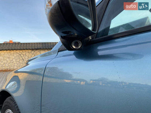 Синий Вольво В50, объемом двигателя 1.6 л и пробегом 212 тыс. км за 7200 $, фото 12 на Automoto.ua