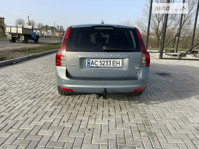 Синій Вольво V50, об'ємом двигуна 1.56 л та пробігом 312 тис. км за 6800 $, фото 8 на Automoto.ua