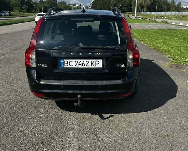 Синій Вольво V50, об'ємом двигуна 1.6 л та пробігом 200 тис. км за 7400 $, фото 27 на Automoto.ua