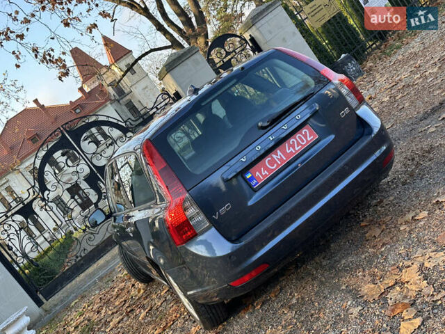 Синий Вольво В50, объемом двигателя 1.6 л и пробегом 234 тыс. км за 8300 $, фото 23 на Automoto.ua