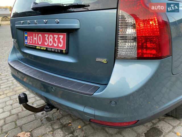 Синий Вольво В50, объемом двигателя 1.6 л и пробегом 212 тыс. км за 7200 $, фото 11 на Automoto.ua