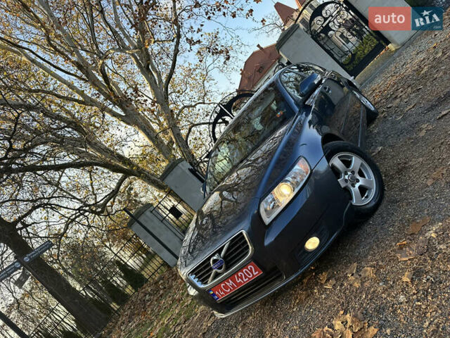 Синий Вольво В50, объемом двигателя 1.6 л и пробегом 234 тыс. км за 8300 $, фото 13 на Automoto.ua