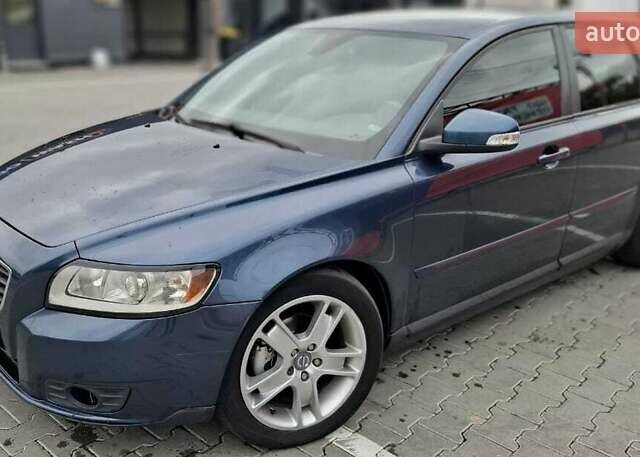 Синій Вольво V50, об'ємом двигуна 1.56 л та пробігом 292 тис. км за 6800 $, фото 10 на Automoto.ua