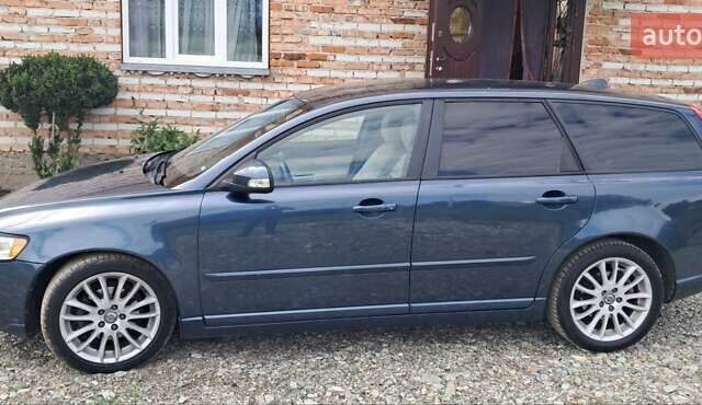 Синий Вольво В50, объемом двигателя 1.56 л и пробегом 270 тыс. км за 8300 $, фото 8 на Automoto.ua