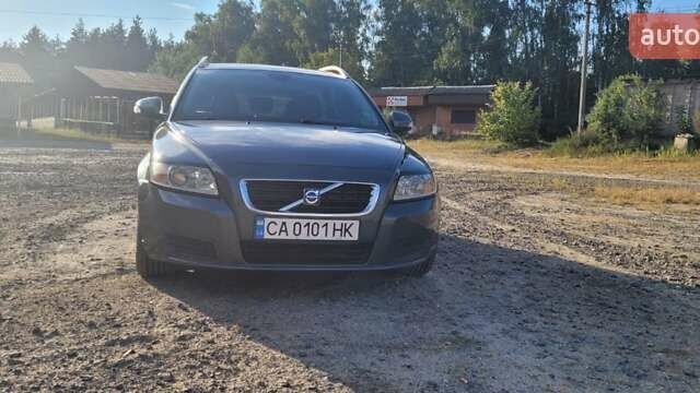 Синий Вольво В50, объемом двигателя 1.56 л и пробегом 228 тыс. км за 5800 $, фото 6 на Automoto.ua