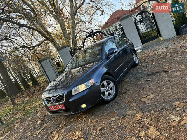 Синий Вольво В50, объемом двигателя 1.6 л и пробегом 234 тыс. км за 8300 $, фото 11 на Automoto.ua