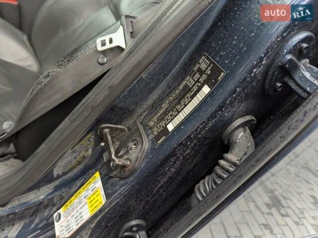 Синий Вольво В50, объемом двигателя 2.5 л и пробегом 235 тыс. км за 7900 $, фото 5 на Automoto.ua