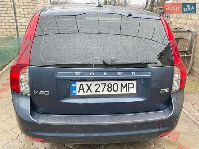 Синій Вольво V50, об'ємом двигуна 1.56 л та пробігом 220 тис. км за 7500 $, фото 4 на Automoto.ua