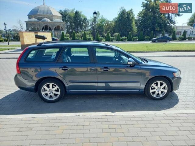 Синий Вольво В50, объемом двигателя 1.56 л и пробегом 227 тыс. км за 8500 $, фото 7 на Automoto.ua