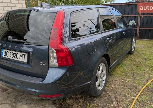 Синій Вольво V50, об'ємом двигуна 1.6 л та пробігом 230 тис. км за 8000 $, фото 7 на Automoto.ua