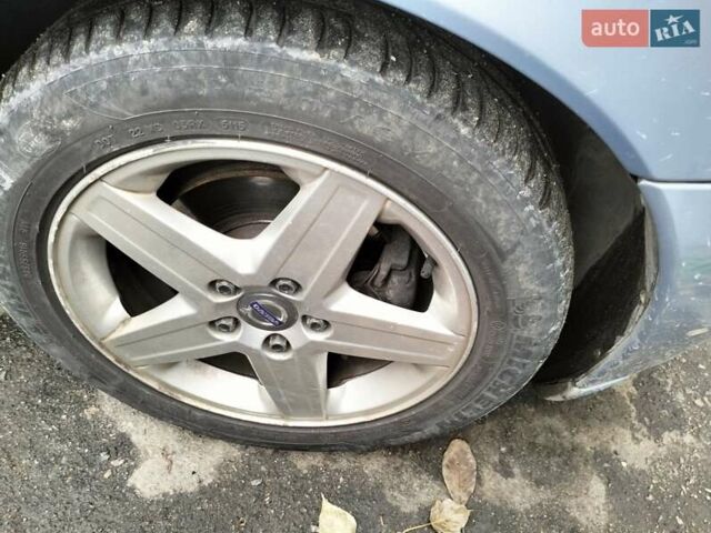 Синій Вольво V50, об'ємом двигуна 1.56 л та пробігом 200 тис. км за 7100 $, фото 8 на Automoto.ua