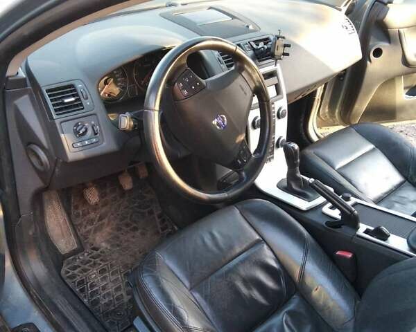 Синій Вольво V50, об'ємом двигуна 1.56 л та пробігом 200 тис. км за 7100 $, фото 6 на Automoto.ua