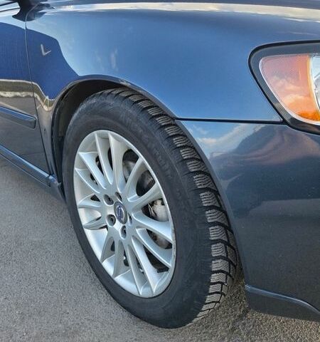 Синій Вольво V50, об'ємом двигуна 1.56 л та пробігом 238 тис. км за 8100 $, фото 18 на Automoto.ua