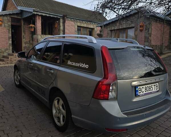 Синий Вольво В50, объемом двигателя 1.6 л и пробегом 217 тыс. км за 7500 $, фото 25 на Automoto.ua