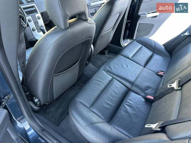 Синий Вольво В50, объемом двигателя 2 л и пробегом 209 тыс. км за 9700 $, фото 27 на Automoto.ua