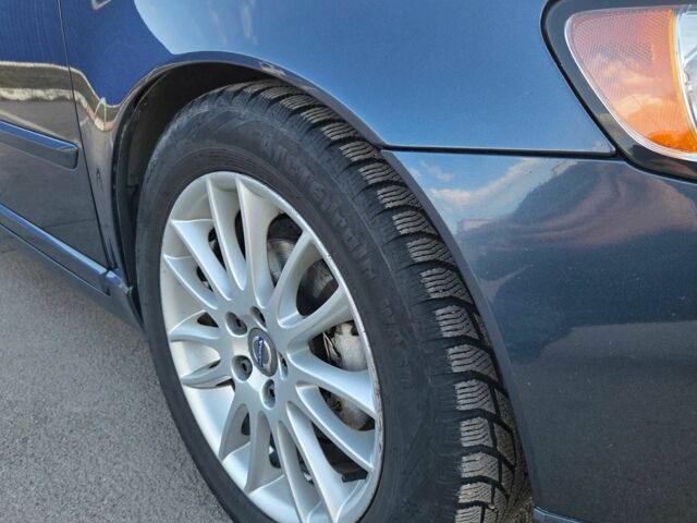 Синій Вольво V50, об'ємом двигуна 1.6 л та пробігом 239 тис. км за 7899 $, фото 6 на Automoto.ua