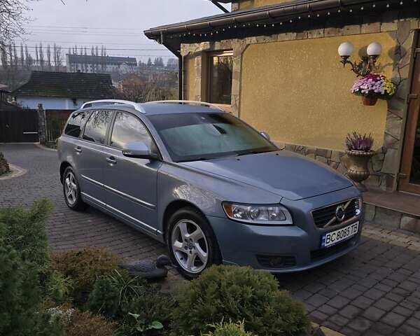 Синий Вольво В50, объемом двигателя 1.6 л и пробегом 217 тыс. км за 7500 $, фото 28 на Automoto.ua