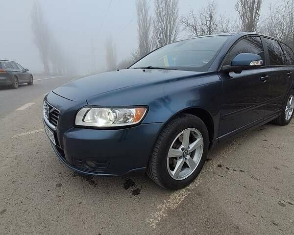 Синий Вольво В50, объемом двигателя 1.56 л и пробегом 219 тыс. км за 7800 $, фото 12 на Automoto.ua