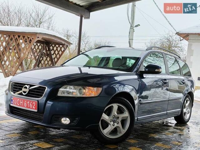 Синий Вольво В50, объемом двигателя 1.6 л и пробегом 198 тыс. км за 7600 $, фото 8 на Automoto.ua