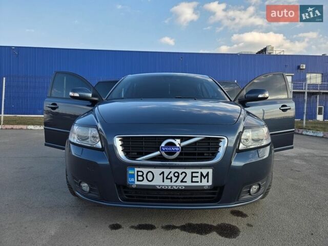 Синій Вольво V50, об'ємом двигуна 1.56 л та пробігом 238 тис. км за 8100 $, фото 16 на Automoto.ua