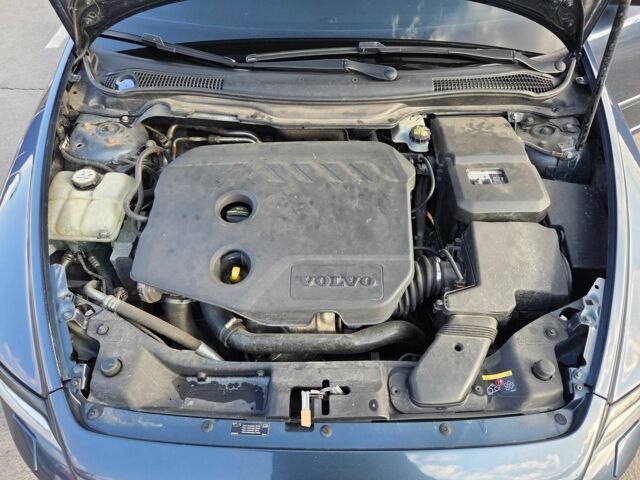 Синій Вольво V50, об'ємом двигуна 1.6 л та пробігом 239 тис. км за 7899 $, фото 22 на Automoto.ua