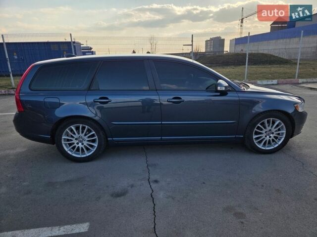 Синій Вольво V50, об'ємом двигуна 1.56 л та пробігом 238 тис. км за 8100 $, фото 12 на Automoto.ua