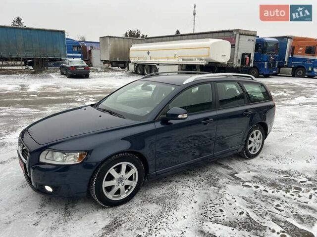 Синий Вольво В50, объемом двигателя 1.6 л и пробегом 195 тыс. км за 7990 $, фото 14 на Automoto.ua