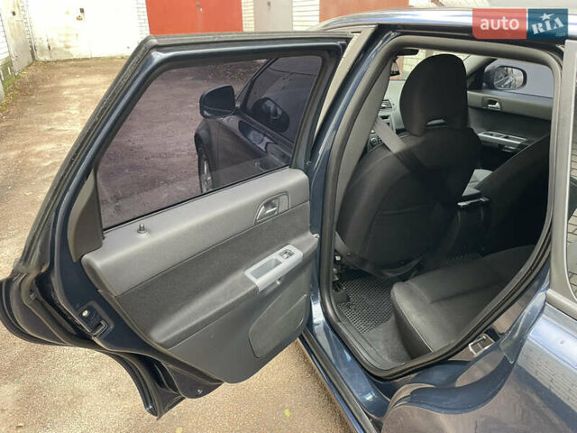 Вольво V50 2012 у Житомирі на Automoto.ua Синій Вольво V50, об'ємом двигуна 1.56 л та пробігом 268 тис. км за 7800 $, фото 17 на Automoto.ua