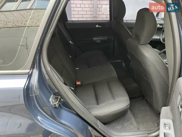Вольво V50 2012 у Житомирі на Automoto.ua Синій Вольво V50, об'ємом двигуна 1.56 л та пробігом 268 тис. км за 7800 $, фото 21 на Automoto.ua