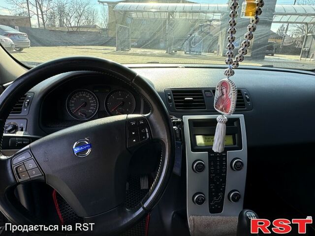 Синий Вольво В50, объемом двигателя 1.6 л и пробегом 250 тыс. км за 9000 $, фото 5 на Automoto.ua