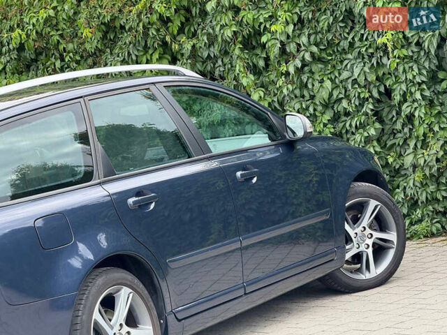 Синій Вольво V50, об'ємом двигуна 1.6 л та пробігом 227 тис. км за 7999 $, фото 24 на Automoto.ua