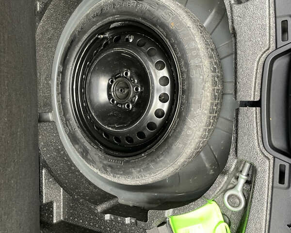 Синий Вольво В50, объемом двигателя 1.56 л и пробегом 268 тыс. км за 7800 $, фото 27 на Automoto.ua