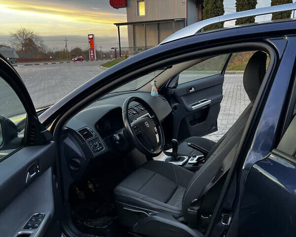 Синий Вольво В50, объемом двигателя 1.6 л и пробегом 211 тыс. км за 8500 $, фото 6 на Automoto.ua