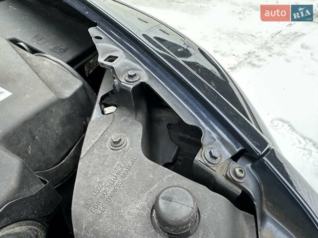 Синий Вольво В50, объемом двигателя 1.6 л и пробегом 263 тыс. км за 9150 $, фото 115 на Automoto.ua